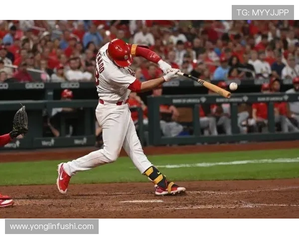 阿森西奥技术特点：盘带出色、传球精准，进攻端表现稳健