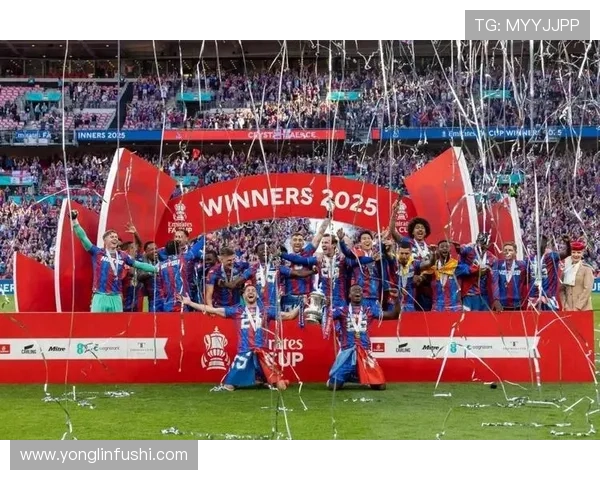 曼城王朝地位面临挑战，当前赛季表现波动与竞争格局变化逐步显现